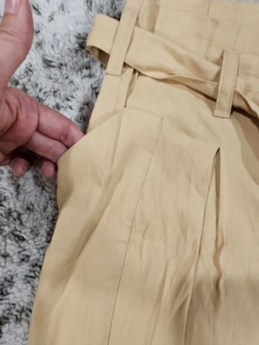 Calvin Klein SZ 4 Tan Belted Paper Bag Pleated Linen Blend Pant Baggy Tapered